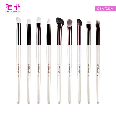 Komplettes Make-up-Pinsel-Set inklusive Foundation-Rouge-, Lidschatten- und Lippenpinsel, ideal für Make-up-Künstler und Beauty-Profis